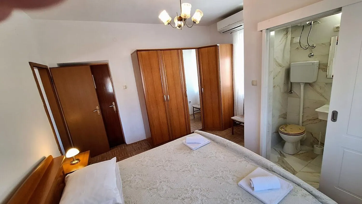 Apartment Zvone Veli Rat